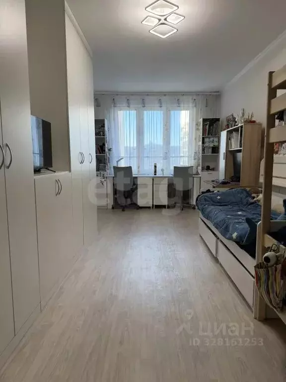 3-к кв. Тюменская область, Тюмень ул. Николая Зелинского, 23/1 (77.5 ... - Фото 0