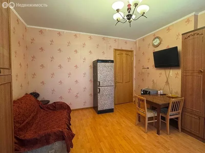 1к в 3-комнатной квартире (18.6 м) - Фото 0