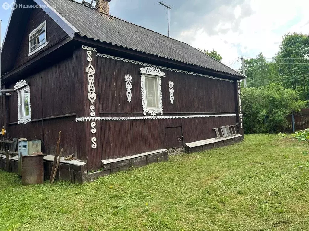 Дом в Новгородская область, Любытинский муниципальный округ, рабочий ... - Фото 1