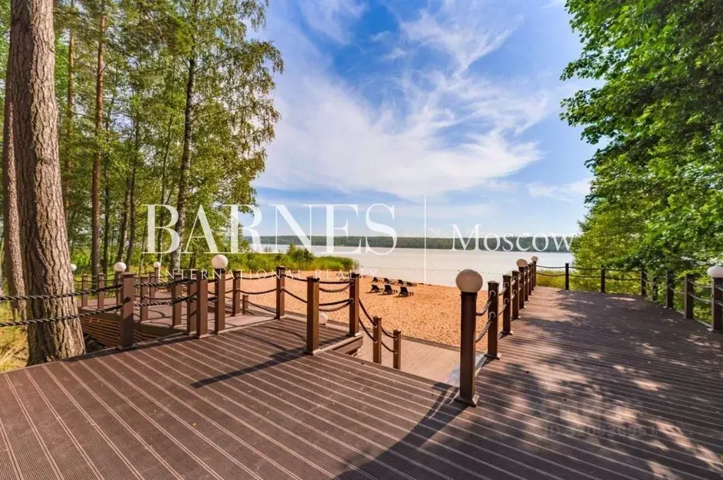 Дом в Ленинградская область, Приозерский район, Громовское с/пос, пос. ... - Фото 1