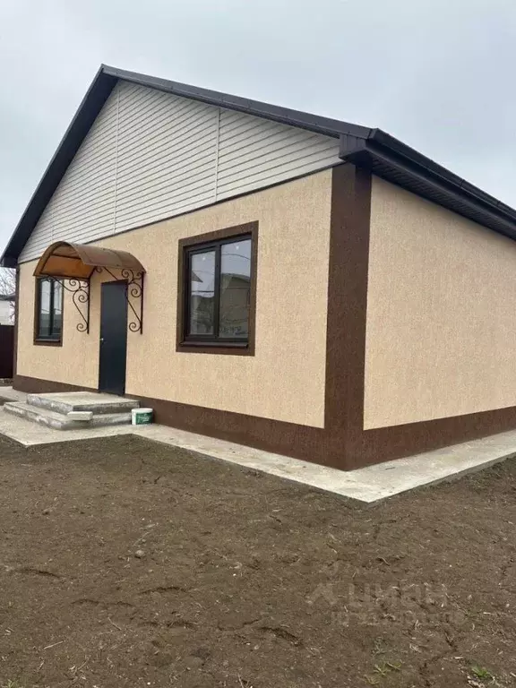 Дом в Астраханская область, Приволжский район, пос. Кирпичного Завода ... - Фото 0