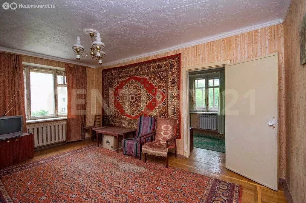 3-комнатная квартира: Ульяновск, улица Кузнецова, 6 (68.8 м) - Фото 1