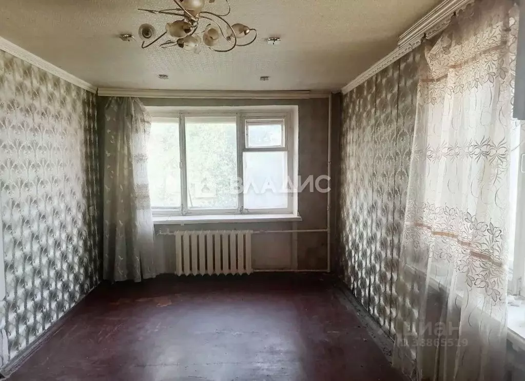 1-к кв. Брянская область, Брянск ул. 22 съезда кпсс, 2 (31.8 м) - Фото 0