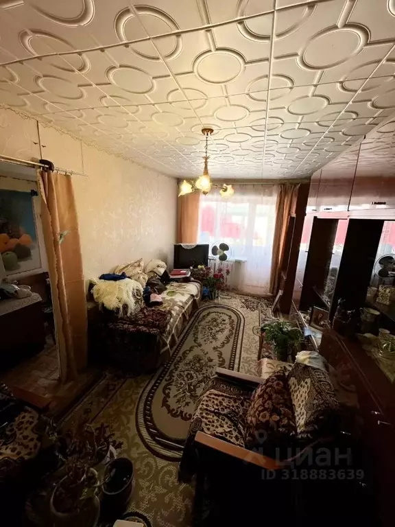 2-к кв. Башкортостан, Ишимбай Революционная ул., 8 (42.0 м) - Фото 1