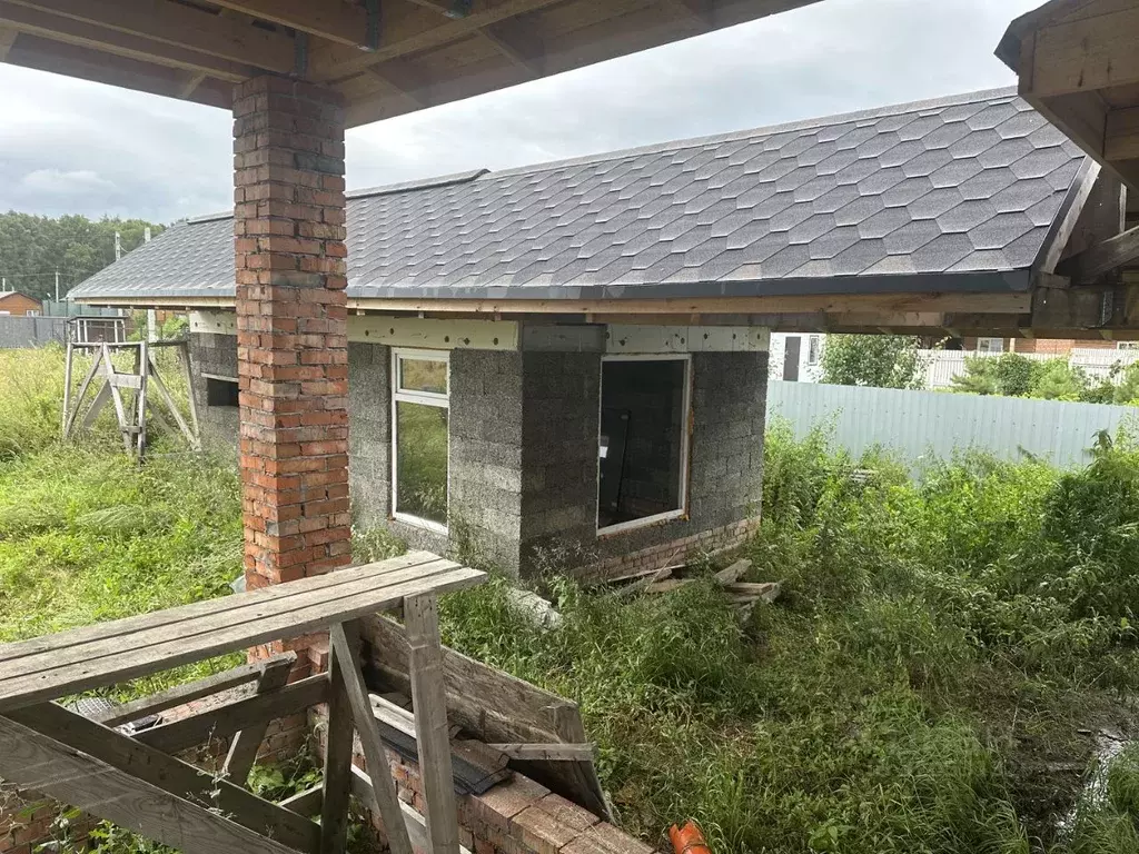 Дом в Омская область, Омский район, Пушкинское с/пос, д. Ракитинка ул. ... - Фото 2