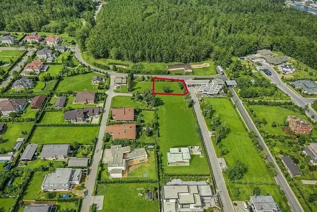 Участок в Московская область, Красногорск городской округ, д. ... - Фото 1