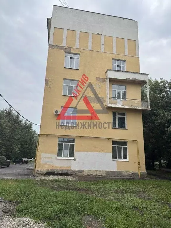 Свободной планировки кв. Свердловская область, Каменск-Уральский ул. ... - Фото 0
