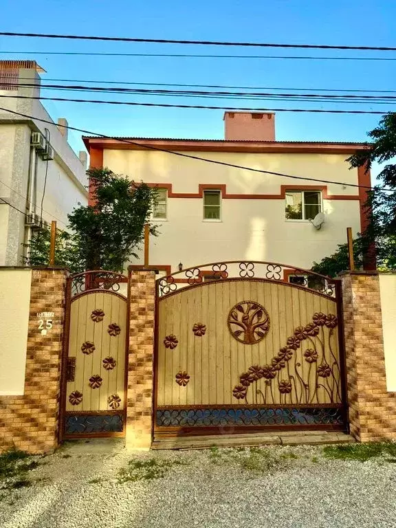 Дом в Краснодарский край, Геленджик городской округ, с. Кабардинка ул. ... - Фото 1