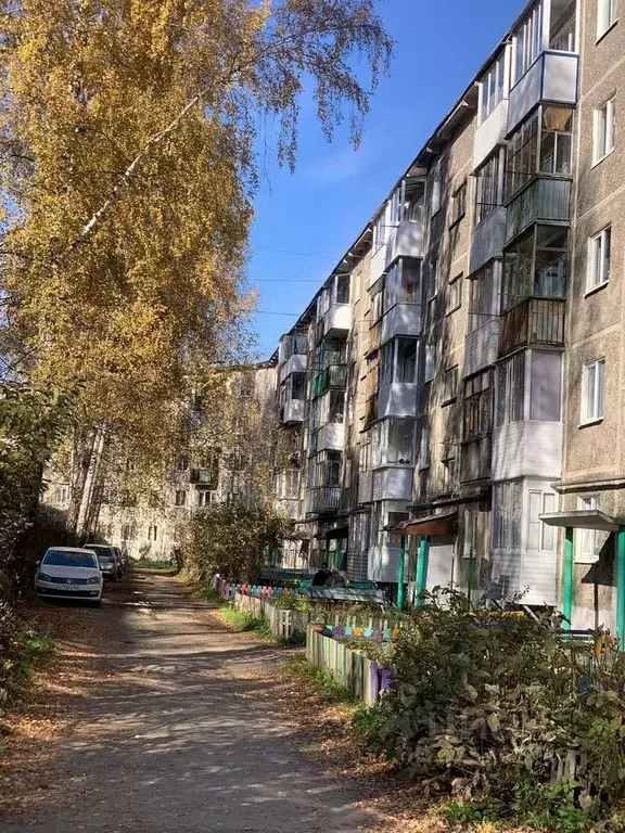 1-к кв. Свердловская область, Первоуральск ул. 50 лет СССР, 18 (32.0 ... - Фото 2