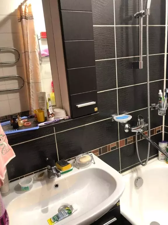 3-к кв. Иркутская область, Ангарск 92/93 кв-л, 19 (68.0 м) - Фото 1