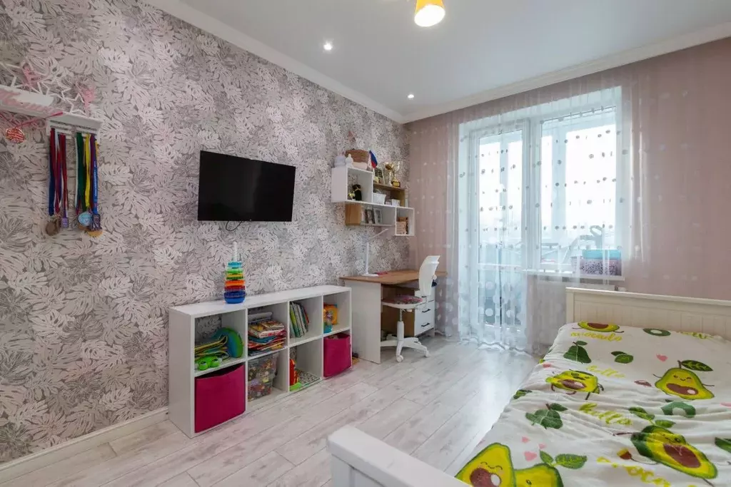 2-к кв. Калининградская область, Калининград Чкаловск мкр, ул. Докука, ... - Фото 0