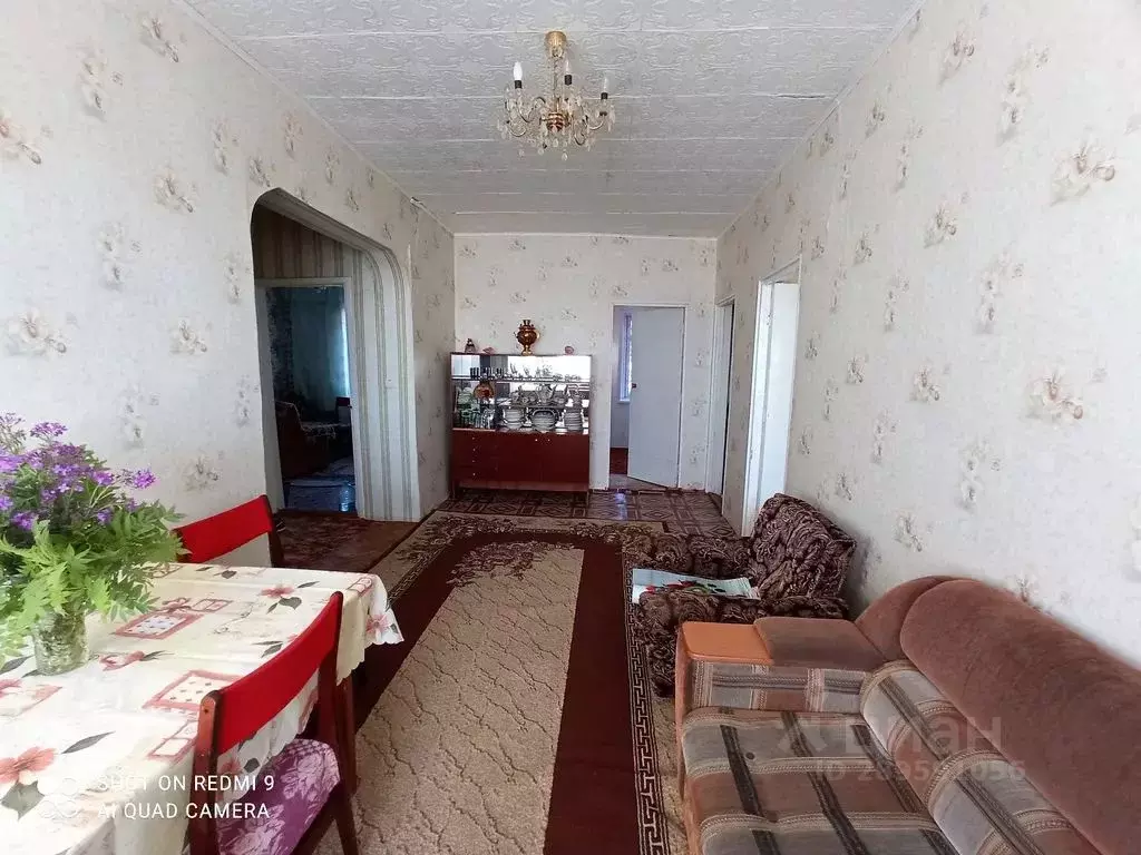 Дом в Алтайский край, Яровое ул. Комарова, 71 (100 м) - Фото 1