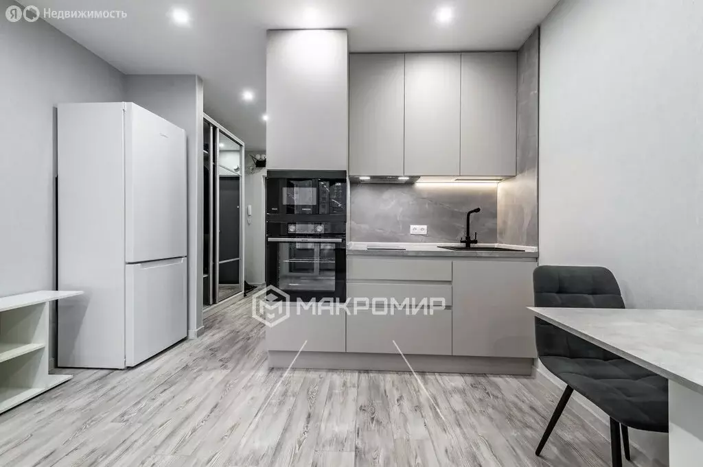 Квартира-студия: посёлок Шушары, Новгородский проспект, 2к3 (24.5 м) - Фото 1