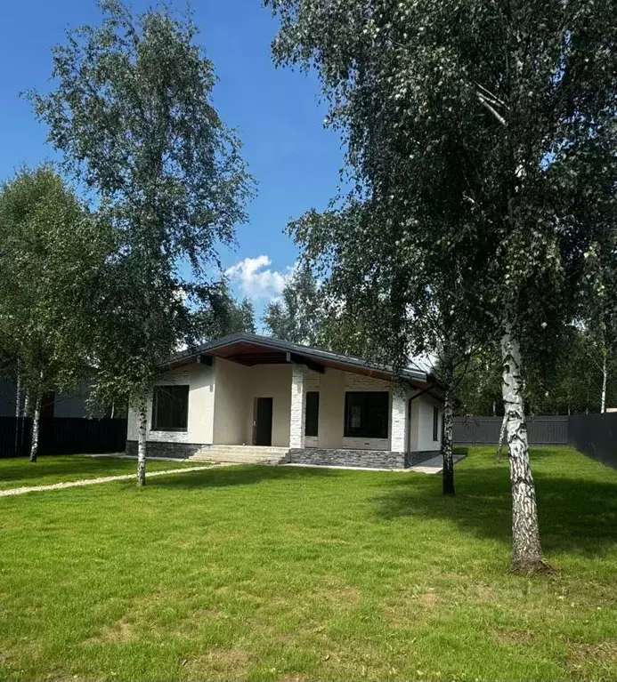 Дом в Московская область, Серпухов городской округ, д. Клейменово ул. ... - Фото 1