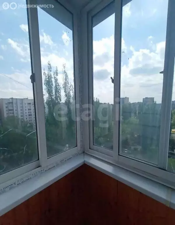 2-комнатная квартира: Воронеж, бульвар Победы, 3 (52.3 м) - Фото 2