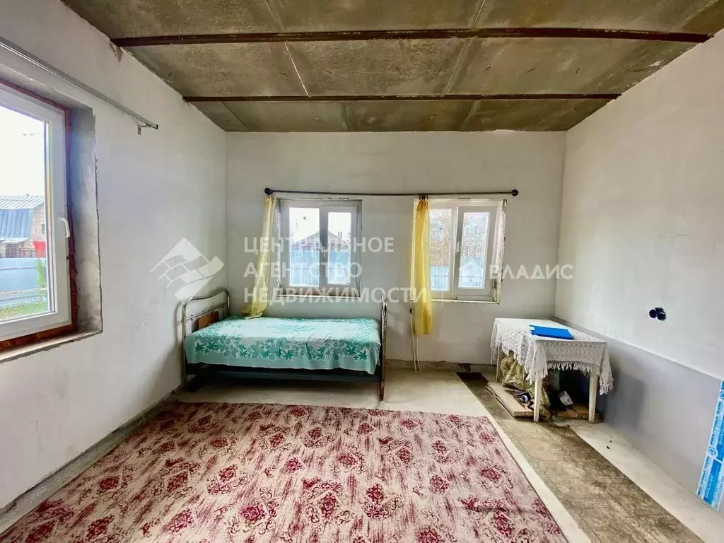 Дом в Рязанская область, Рязанский район, Заборьевское с/пос, с. ... - Фото 2