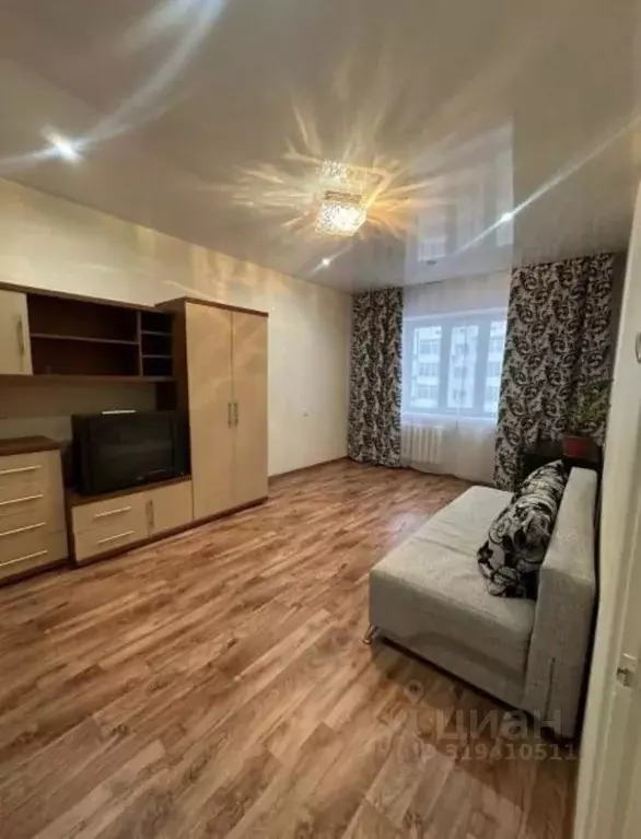 2-к кв. Саха (Якутия), Якутск ул. Петра Алексеева, 83/9 (55.0 м) - Фото 0