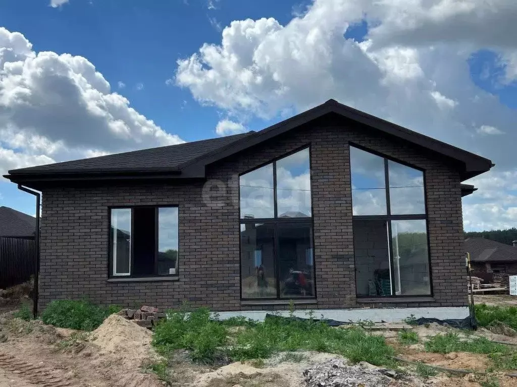 Дом в Калужская область, Калуга городской округ, д. Крутицы 15Б (90 м) - Фото 0