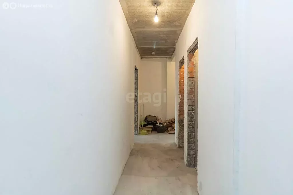 2-комнатная квартира: Тюмень, Вересковая улица, 11 (61.4 м) - Фото 2
