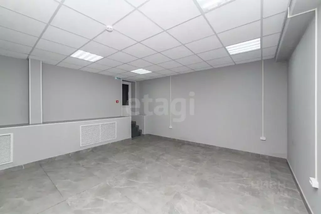 Офис в Курганская область, Курган ул. Гоголя, 66 (35 м) - Фото 1