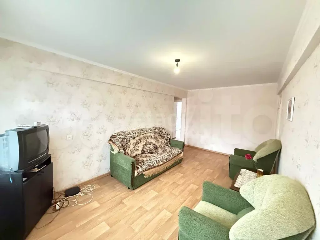 3-к. квартира, 60 м, 2/5 эт. - Фото 0