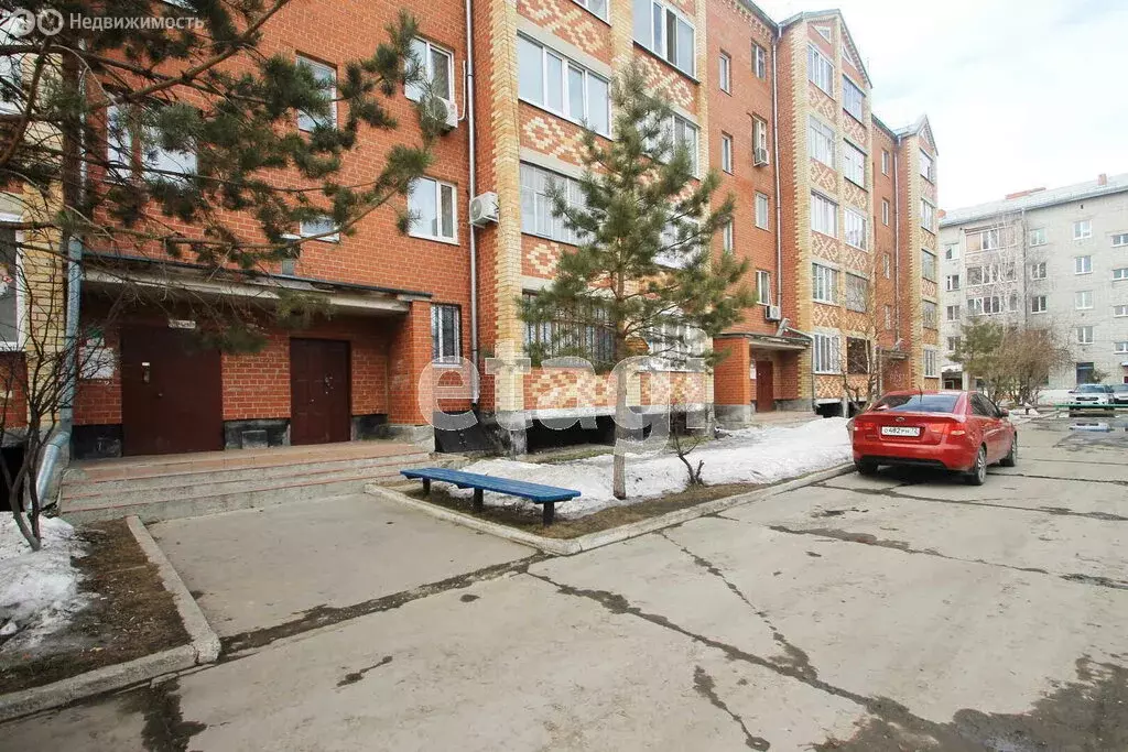 4-комнатная квартира: Ялуторовск, Тюменская улица, 65 (81.3 м) - Фото 1