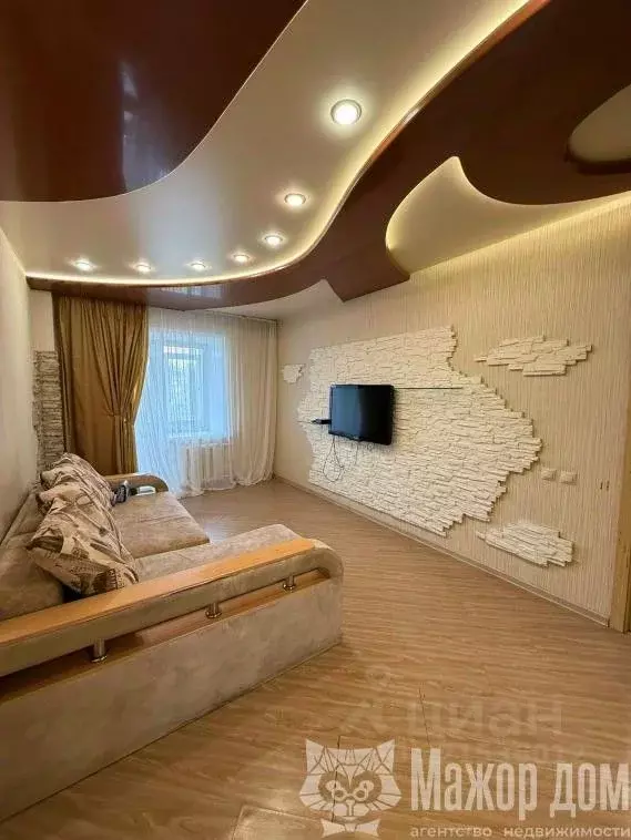 3-к кв. Саха (Якутия), Нерюнгри Чурапчинская ул., 47 (67.1 м) - Фото 0
