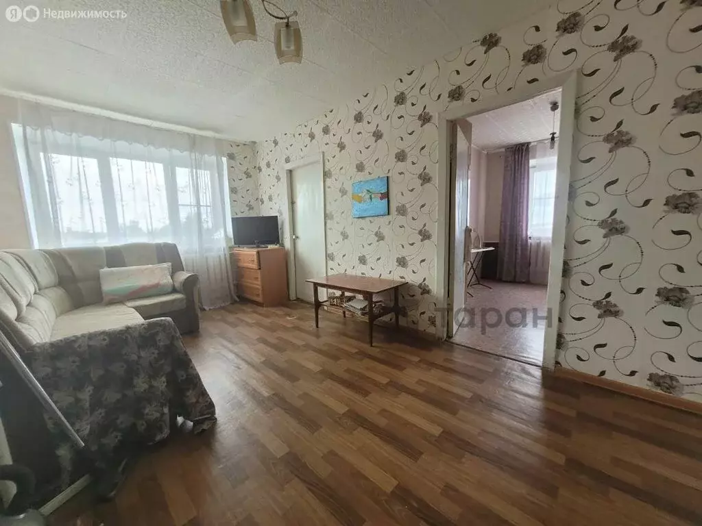 4-комнатная квартира: Чебаркуль, улица Карпенко, 10 (62.1 м) - Фото 0