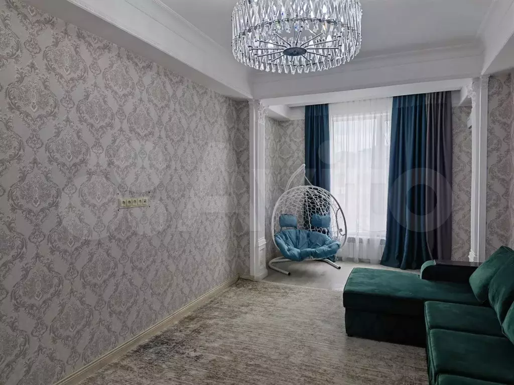 2-к. квартира, 70,5 м, 9/13 эт. - Фото 1