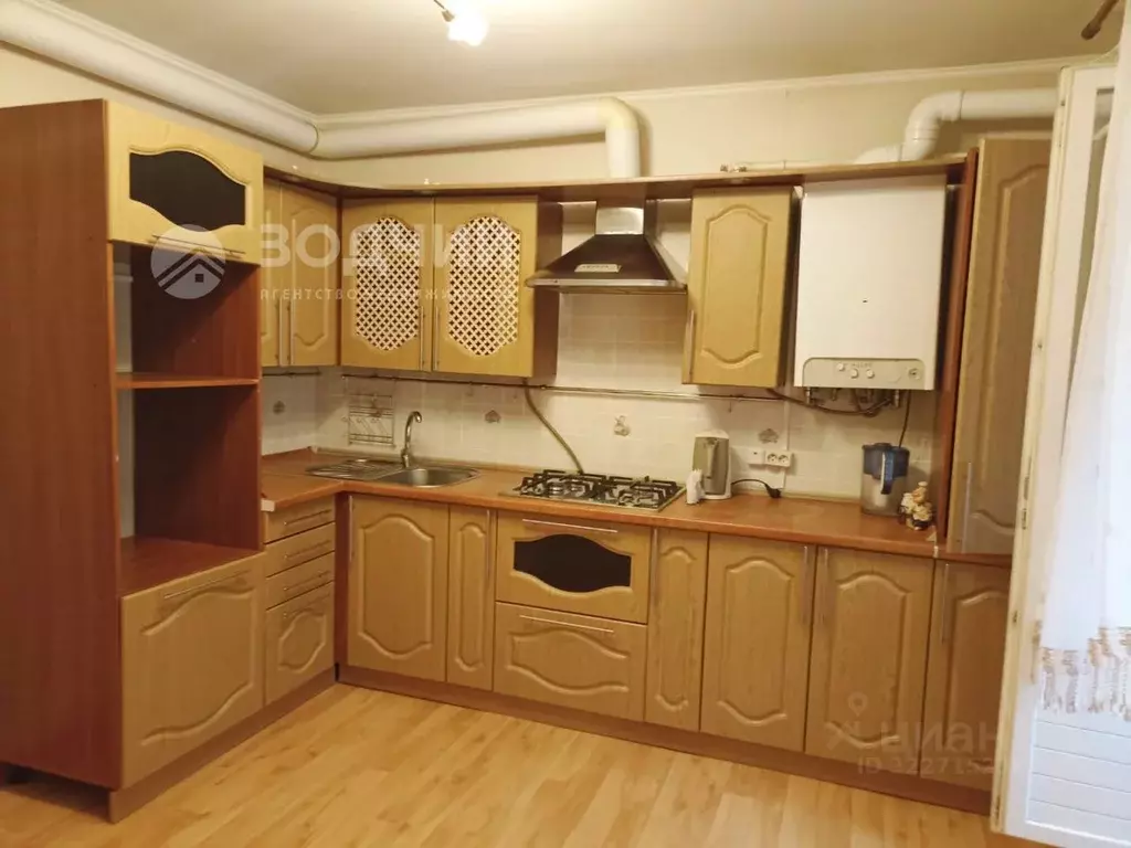 2-к кв. Чувашия, Чебоксары ул. Академика Королева, 3 (68.9 м) - Фото 1