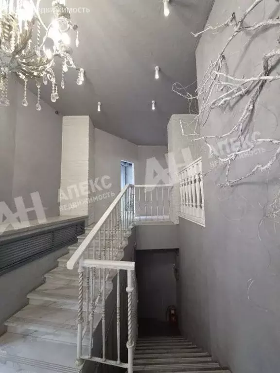 Офис (345 м) - Фото 2