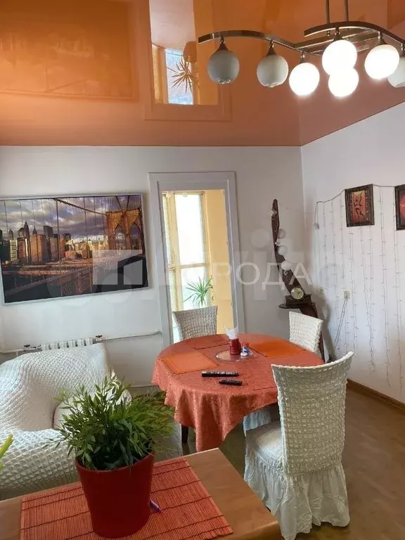 2-к. квартира, 90 м, 3/9 эт. - Фото 0