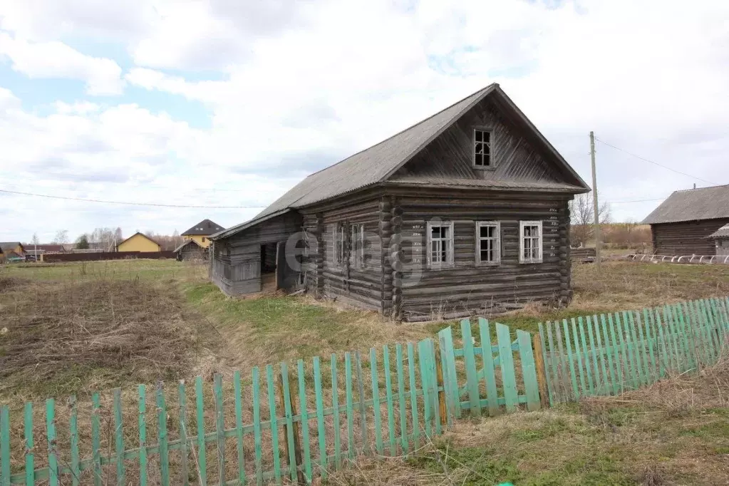 Дом в Вологодская область, Шекснинский район, Сиземское с/пос, д. ... - Фото 0