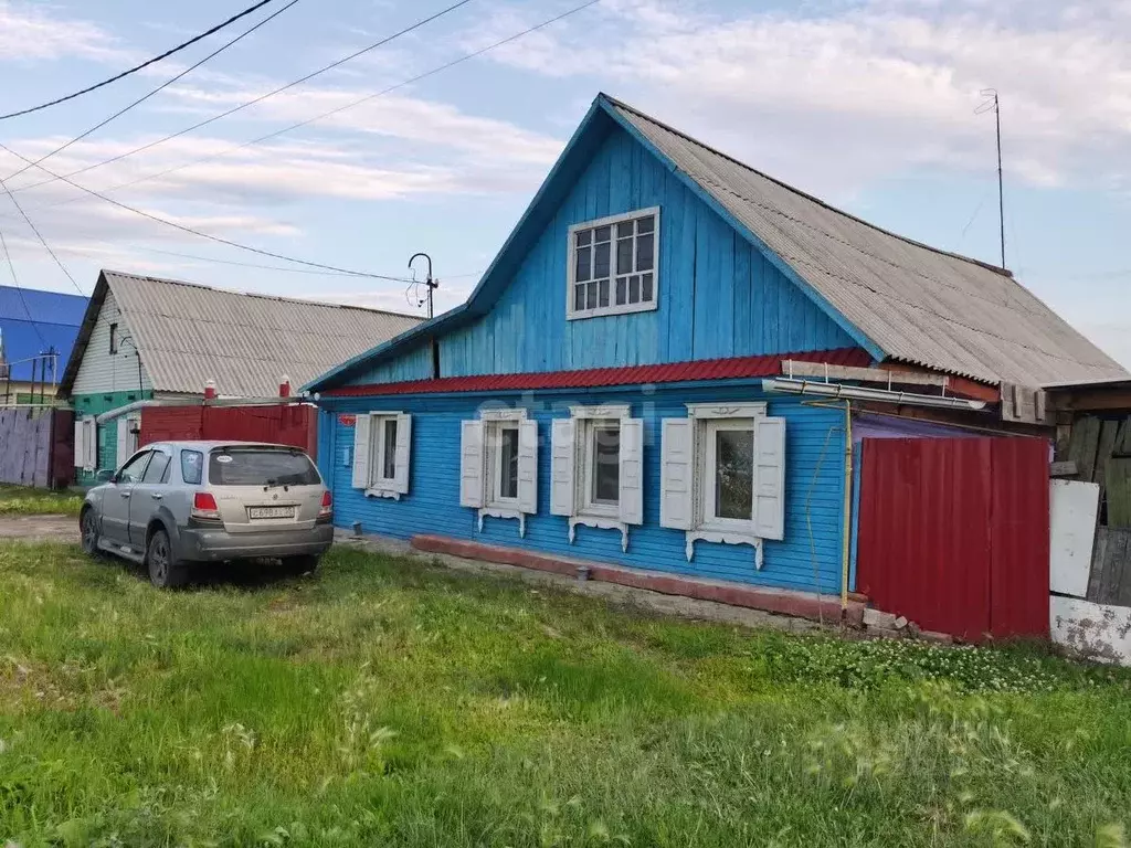 Дом в Омская область, Омск Порт-Артур мкр, ул. 11-я Комсомольская, 8 ... - Фото 0