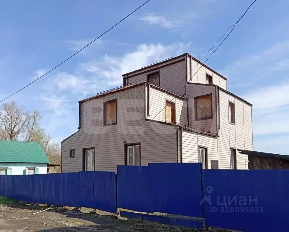 Дом в Омская область, Омск Заветы Мичурина СНТ, аллея 1-я, 2 (204 м) - Фото 1