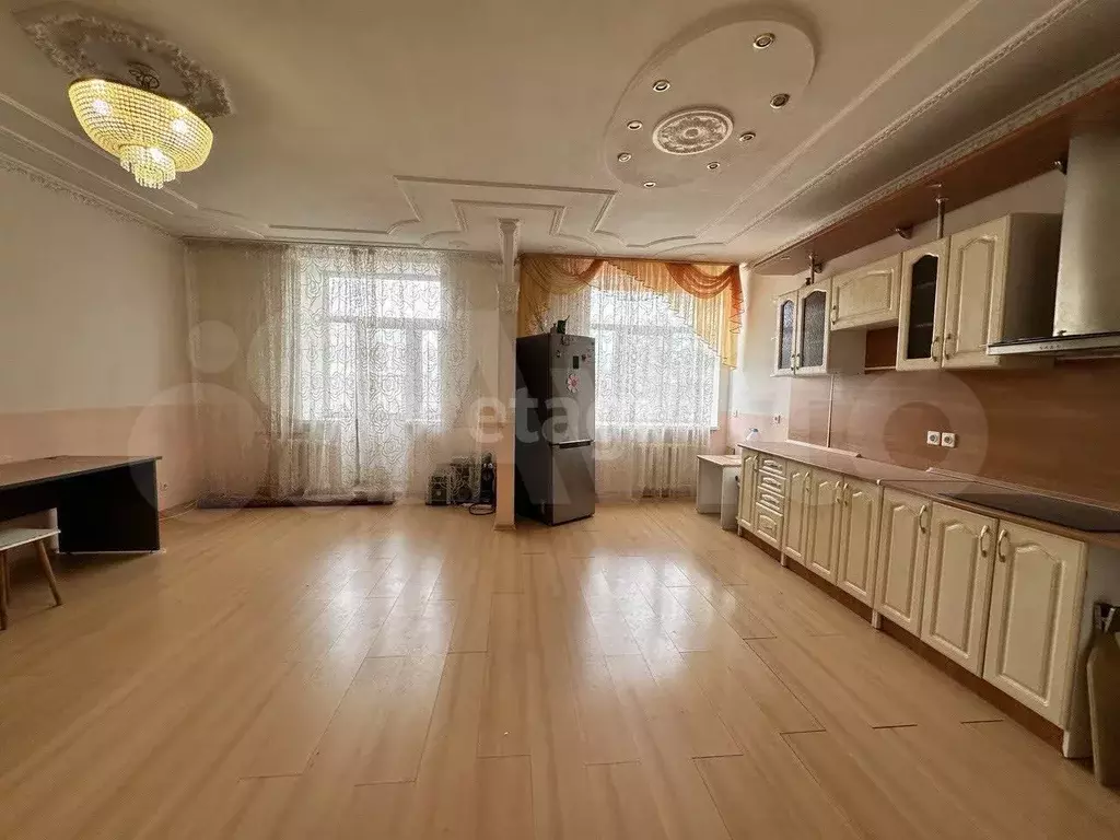 3-к. квартира, 72,1 м, 3/5 эт. - Фото 1