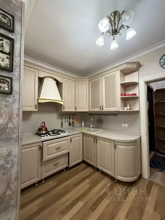 3-к кв. Северная Осетия, Владикавказ ул. Астана Кесаева, 19 (74.0 м) - Фото 1