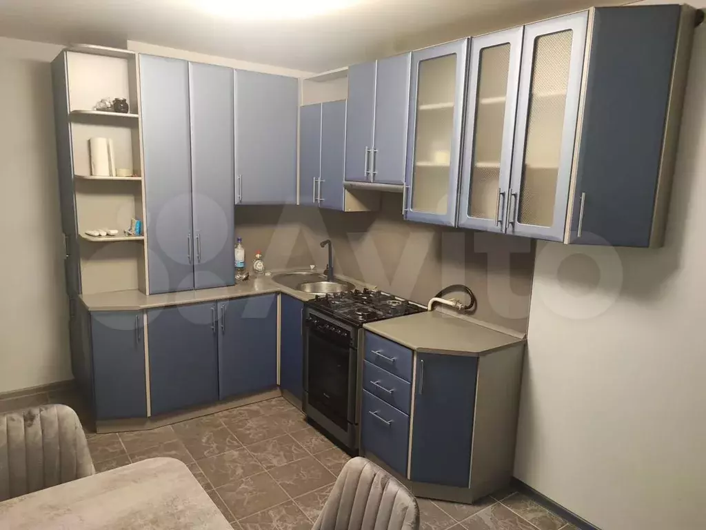 1-к. квартира, 42 м, 9/10 эт. - Фото 1
