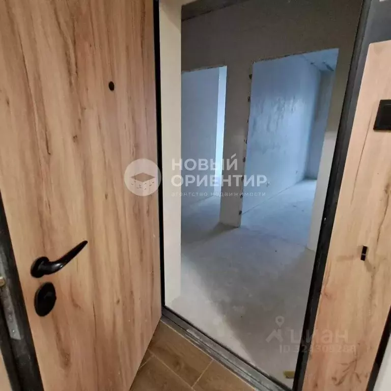 1-к кв. Свердловская область, Екатеринбург ул. Свердлова, 32Б (32.4 м) - Фото 1