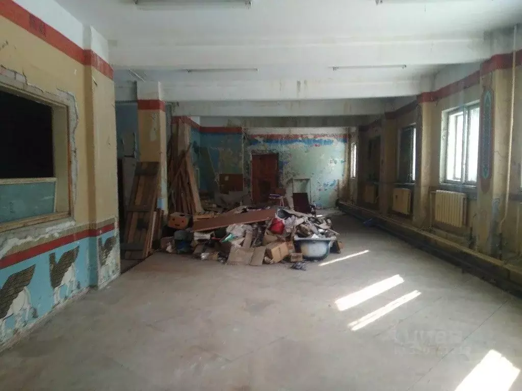 Помещение свободного назначения в Коми, Воркута ул. Суворова, 19А (376 ... - Фото 2