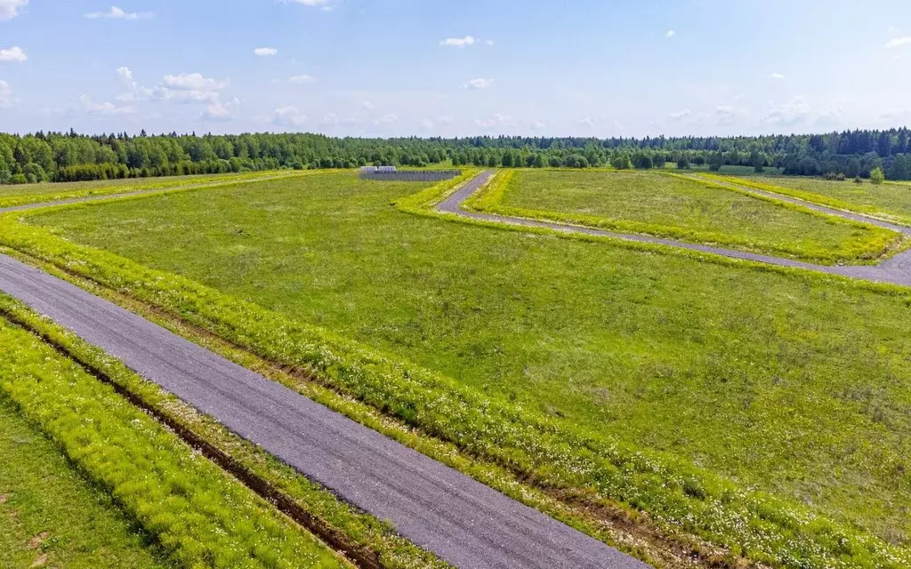 Участок в Калужская область, Боровский муниципальный округ, д. ... - Фото 2