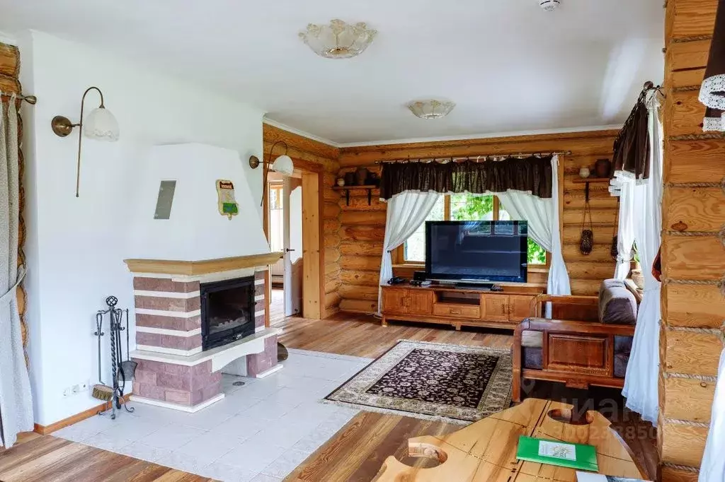 Дом в Калужская область, Юхнов Юхновград кп, ул. Рябиновая, 2/19 (156 ... - Фото 2