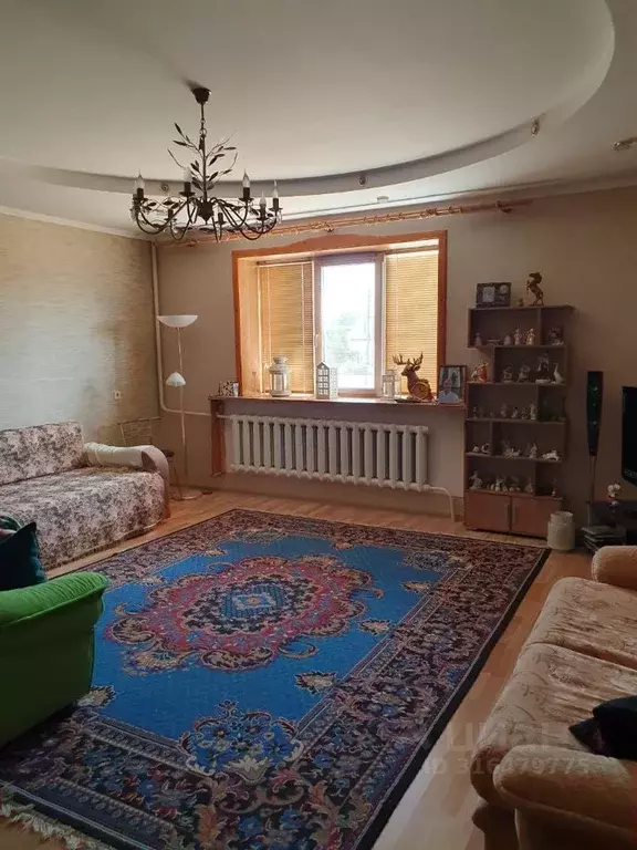 Дом в Волгоградская область, Средняя Ахтуба рп ул. Смирнова, 47 (232 ... - Фото 0
