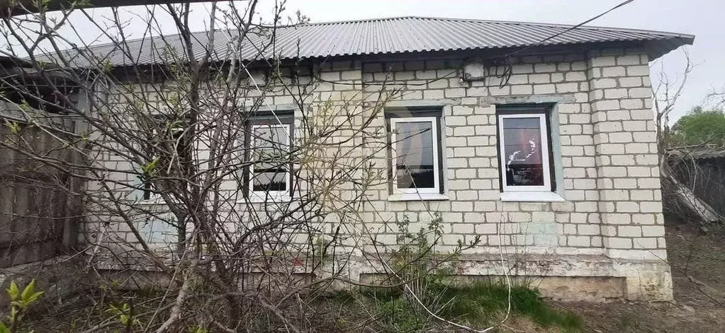 Дом в Белгородская область, Старооскольский городской округ, с. ... - Фото 0