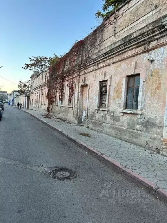 Помещение свободного назначения в Крым, Керчь ул. Театральная, 21 (106 ... - Фото 0