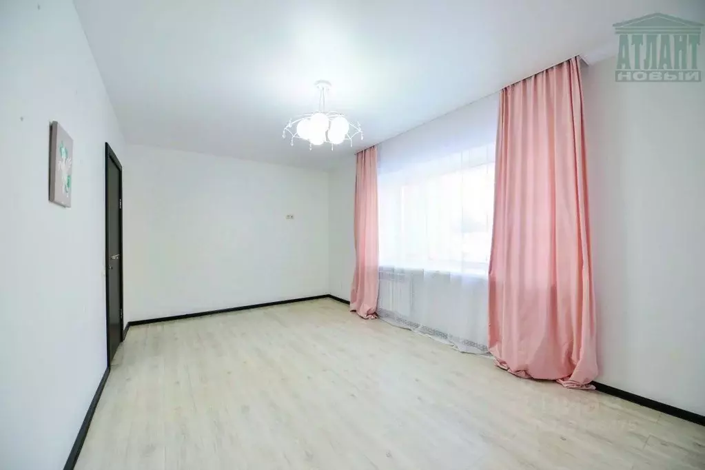 3-к кв. Хабаровский край, Хабаровск ул. Истомина, 41 (102.5 м) - Фото 1