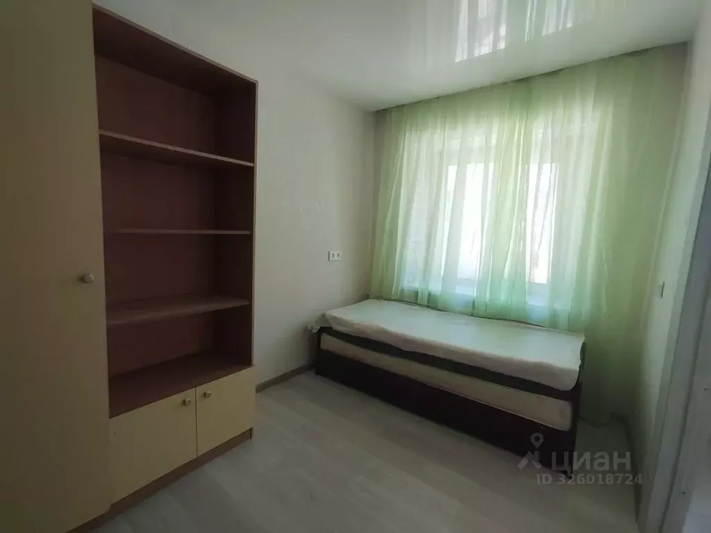 2-к кв. Алтайский край, Барнаул Молодежная ул., 39 (43.8 м) - Фото 2