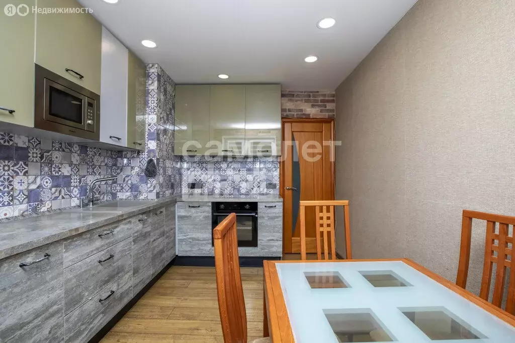 3-комнатная квартира: Ульяновск, Фестивальный бульвар, 22 (65.9 м) - Фото 1