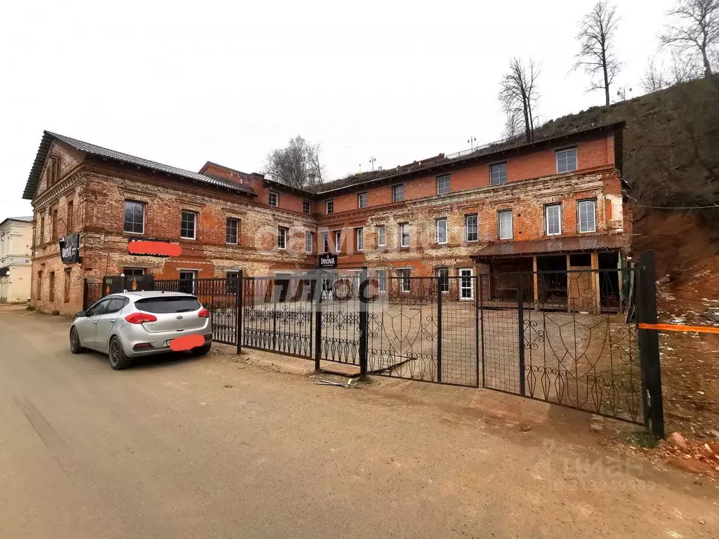 Помещение свободного назначения в Кировская область, Киров Пристанская ... - Фото 0