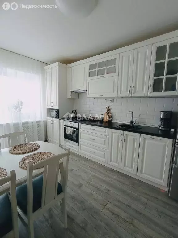 3-комнатная квартира: Вологда, улица Лаврова, 14 (101 м) - Фото 0